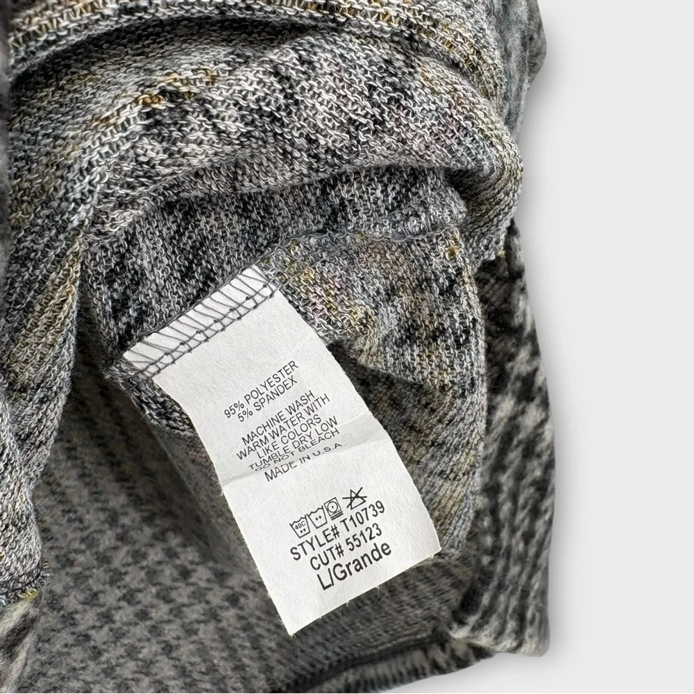 First Love by Lovelyn Cozy Plaid Relaxed Fit Top in Grey Women’s Size L - Picture 6 of 8